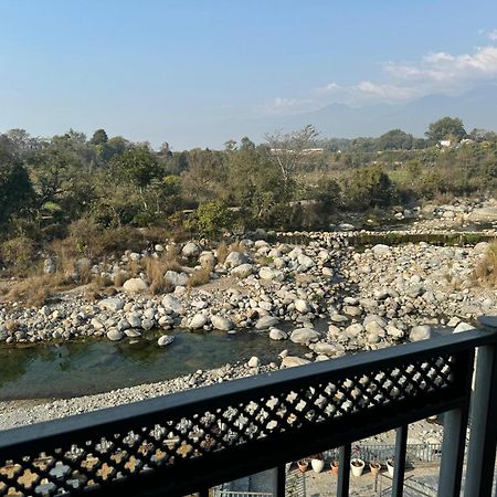 Hotel River Retreat Kangra Luaran gambar